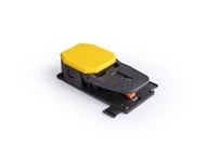 PDN Series w/o Protection 1NO+1NC Stay Put Single Yellow Plastic Foot Switch